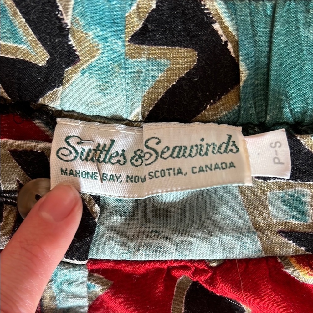 Suttles & Seawinds Colorful Geometric Patterned Skirt - Picture 2 of 3